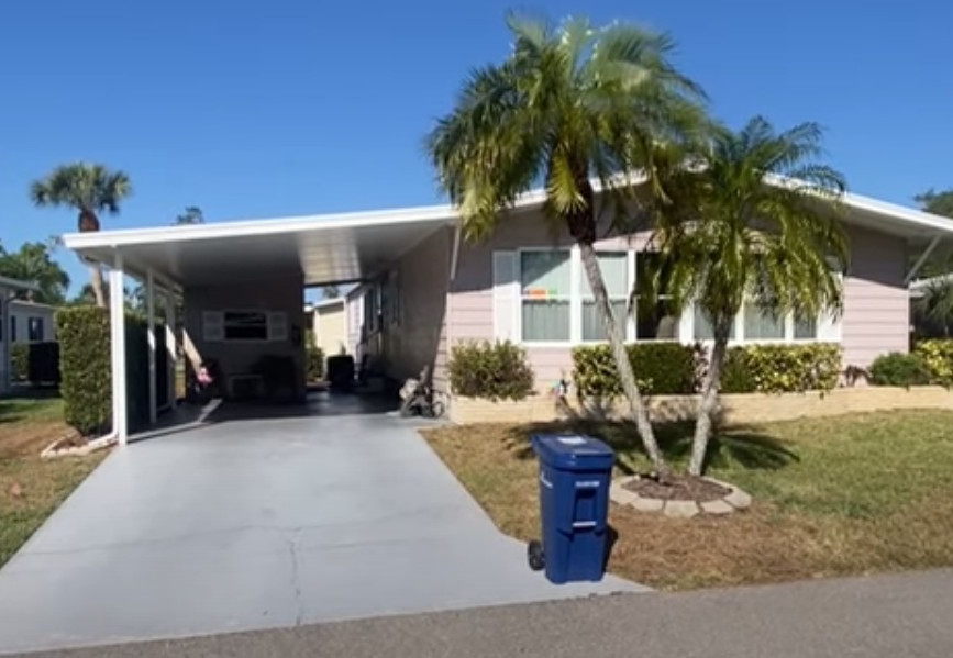 mobile home for sale in camelot lakes