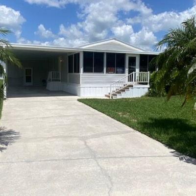 Fully Wrapped Mobile Home For Sale in Maple Corner Mobile Home Park, Labelle